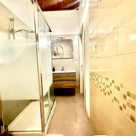 Amuni בית נופש קטאניה